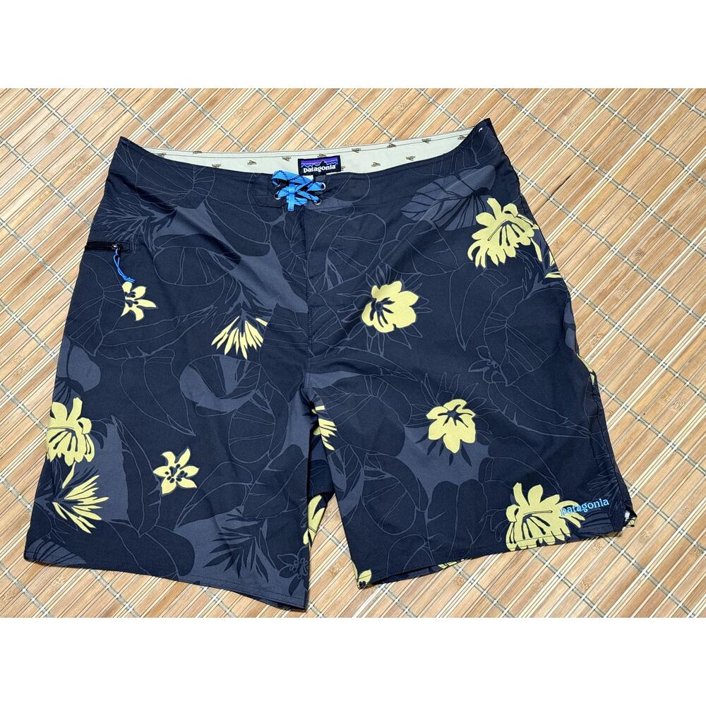 Patagonia Swim Board Shorts 9" Men's Size 38